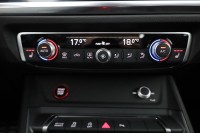 Audi RSQ3 RS Q3 2.5 TFSI quattro OptikSchwarz
