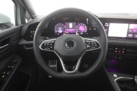 VW Golf VIII 1.5 TSI R-Line