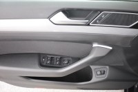 VW Passat Variant 2.0 TSI DSG Business