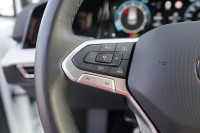 VW Golf VIII Variant 1.5 eTSI DSG Life