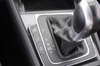 VW Golf VII Variant 4Motion 2.0 TSI R