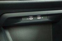 VW Golf VIII Variant 1.5 TSI