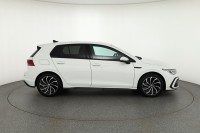 VW Golf VIII 1.5 TSI R-Line