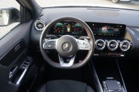 Mercedes-Benz GLA 200 AMG Line 7G-DCT