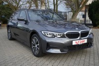 BMW 318 318d Touring Advantage Aut.