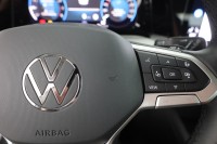 VW Golf VIII Variant 1.5 eTSI DSG