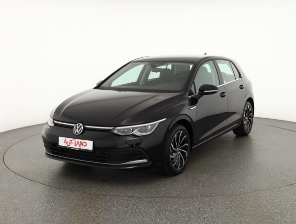 VW Golf VIII 2.0 TSI DSG 4Motion