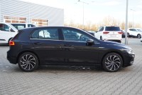 VW Golf VIII 1.5 TSI Style