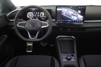 VW T-Roc R-Line 1.5 eTSI DSG n.Modell