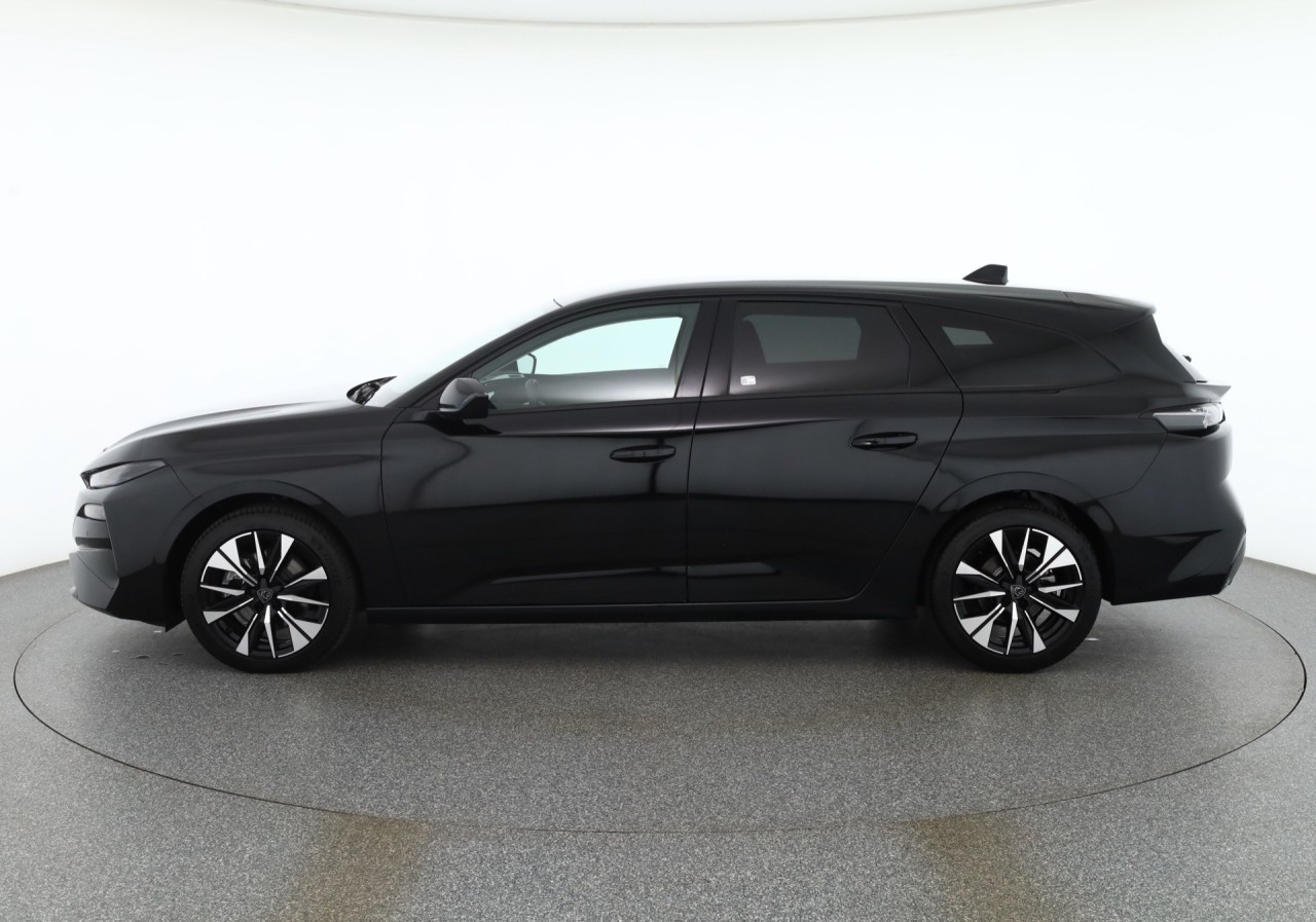 Peugeot 308 SW 1.2 Hybrid 145 Aut.
