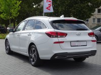 Hyundai i30 cw 1.5 T-GDI DCT Intro Edition M-Hybrid
