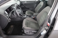 VW Golf VII Variant 2.0 TDI DSG R-Line