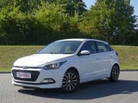 Hyundai i20 1.4 Style Sitzheizung Navi Klima PDC USB