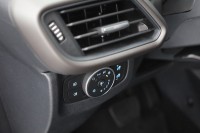 Ford Tourneo Courier Titanium 1.0 EB Aut.