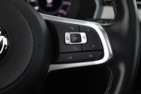 VW Arteon 2.0 TSI DSG R-Line
