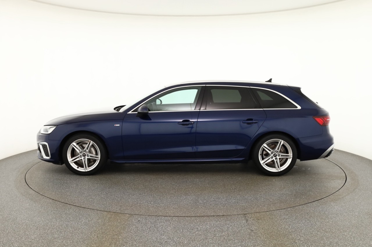Audi A4 Quattro Avant 40 TDI S-Line quattro Aut.
