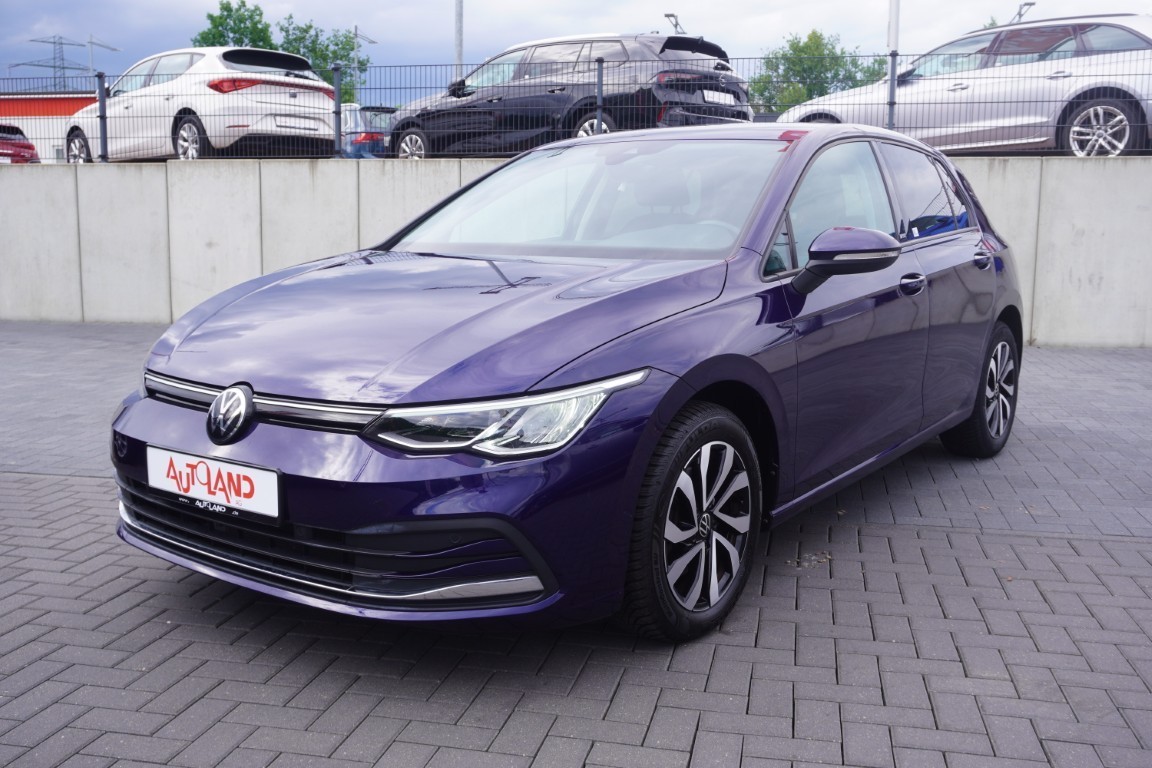 VW Golf VIII 1.5 eTSI DSG Active