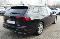 VW Golf VIII Variant Style