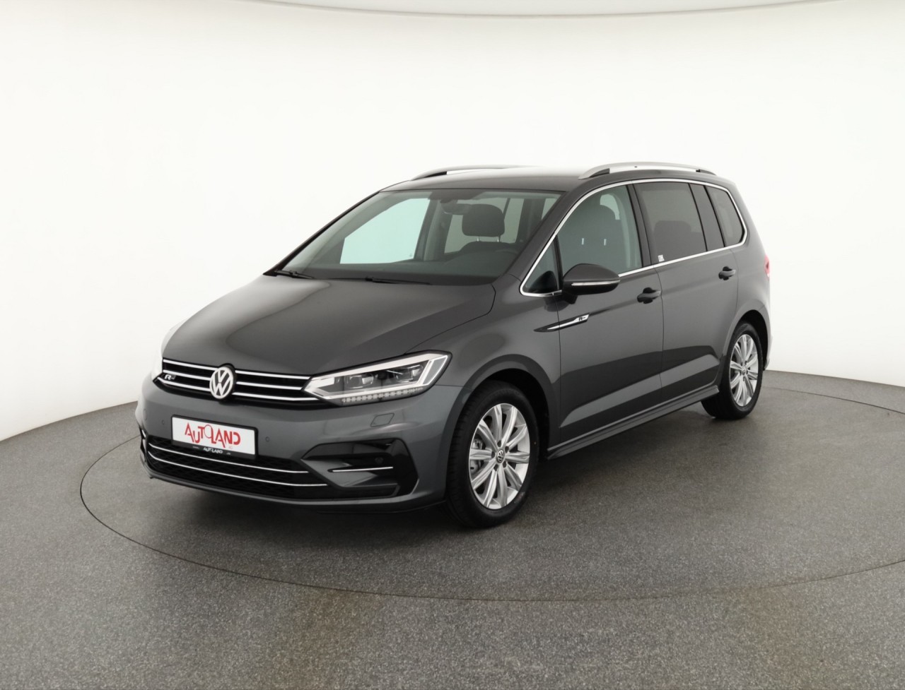 VW Touran 1.4 TSI DSG R-Line