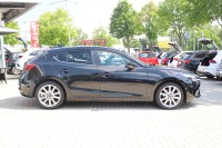 Mazda 3 2.0 Center-Line