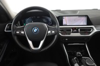 BMW 330 e Touring Sport Line