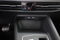 VW Golf VIII Variant 1.5 eTSI DSG Life
