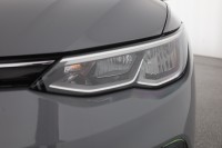 VW Golf VIII Variant 1.0 TSI