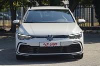 VW Golf VIII Variant 2.0 TDI R-Line