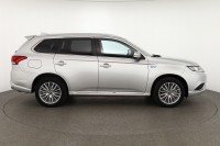 Mitsubishi Outlander 2.4 PHEV 4WD