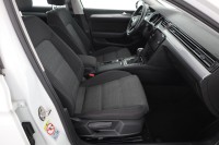 VW Passat Variant 2.0 TDI DSG Business