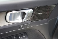 Volvo XC 40 D4 AWD Momentum