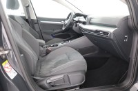 VW Golf VIII Variant 2.0 TDI Life