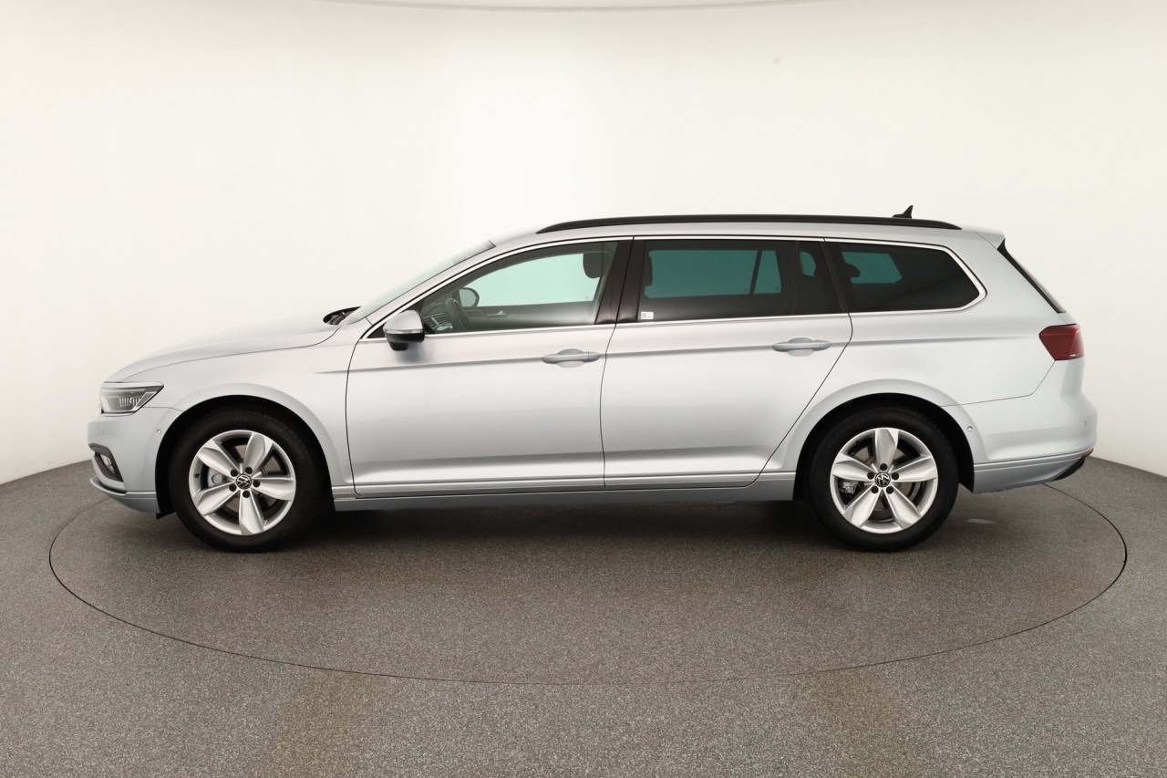 VW Passat Variant 2.0 TDI DSG IQ-Light