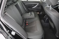 BMW 318 dA Touring Sport Line