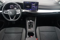 VW Golf VIII Variant 1.5 TSI