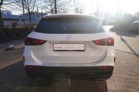 Mercedes-Benz GLA 180 AMG Line