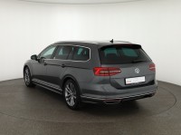 VW Passat Variant 1.8 TSI DSG R-Line