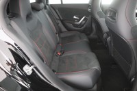 Mercedes-Benz CLA 200 SB AMG Line