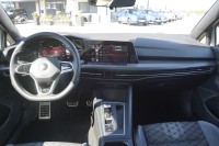 VW Golf VIII Variant 2.0 TDI R-Line
