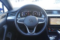 VW Passat Variant 2.0 TDI R-Line Matrix