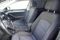 VW Passat Variant GTE