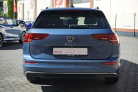 VW Golf VIII Variant 1.5 TSI Goal