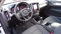 Volvo XC 40 T2 2WD Momentum Pro
