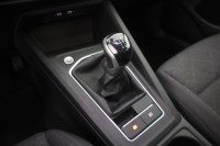VW Golf VIII Variant 1.0 TSI