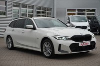 BMW 330 330e M-Sport Touring PHEV