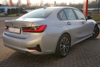BMW 320 i Advantage