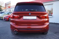 BMW 218 i AT Sport Line