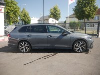 VW Golf VIII Variant 2.0 R-Line