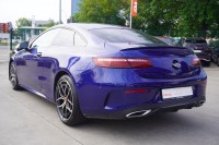 Mercedes-Benz E 220 E220 d AMG Line
