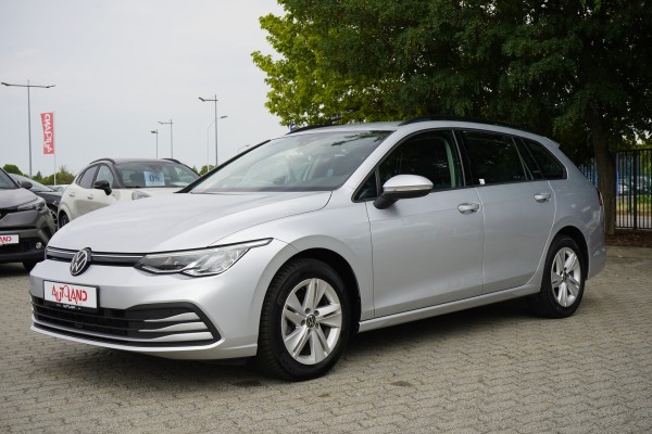 VW Golf VIII Variant Life eTSI DSG